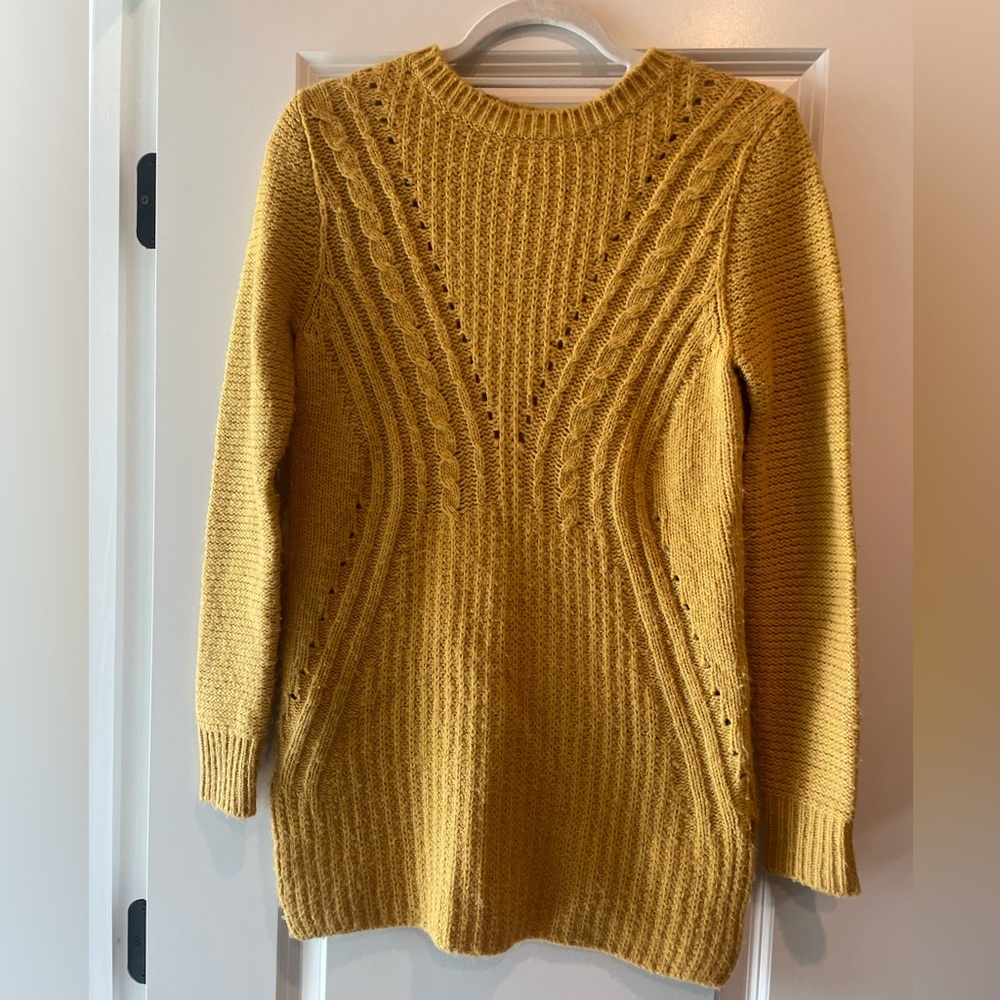 Yellow sweater, size XS